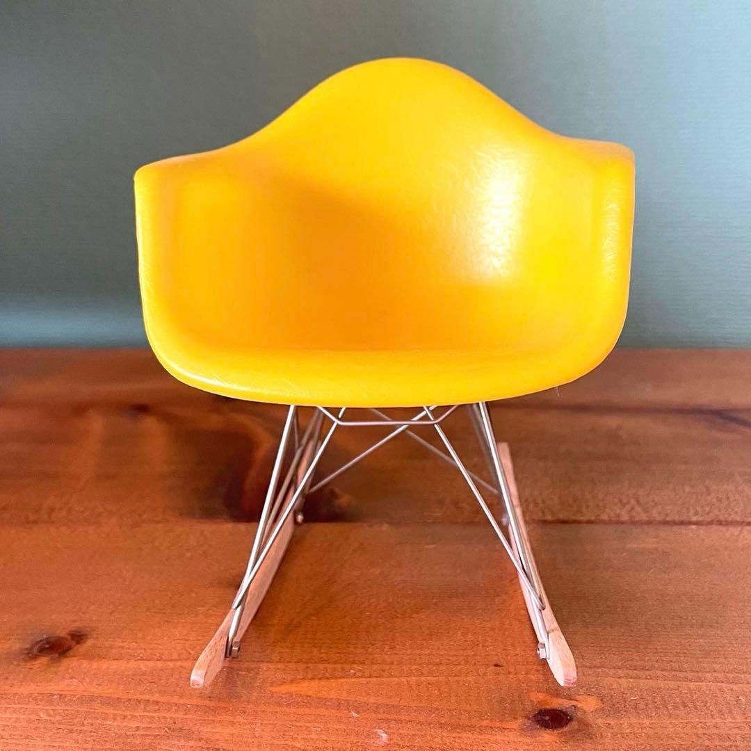 Vitra ミニチュア RAR イームズ ロッキング