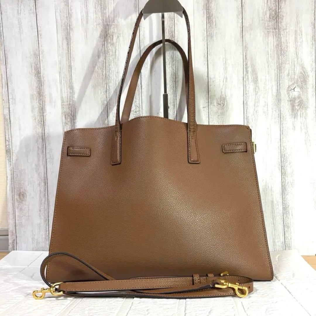 TORY BURCH ✮ウォーカーサッチェル　トートバッグ　斜め掛け可　キャメル