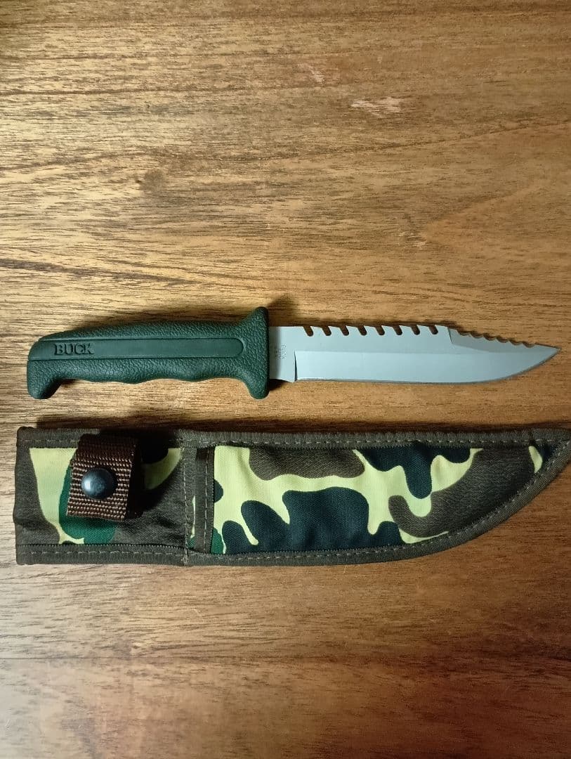 BUCK サバイバルナイフ　アーミー