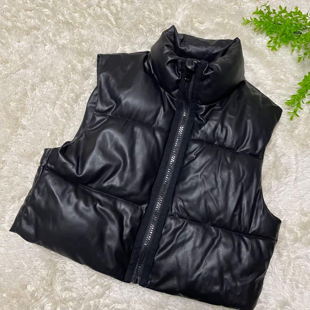 超美品　ZARA ザラ　【L】 フェイクレザーパフベスト　ハーフダウンベスト