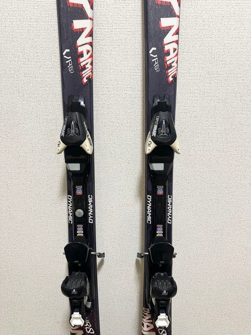 スキー atomic 159cm DYNAMIC PERFORM VR07