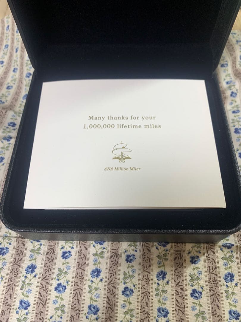 ANA ミリオンマイラータグ　100万マイル専用箱