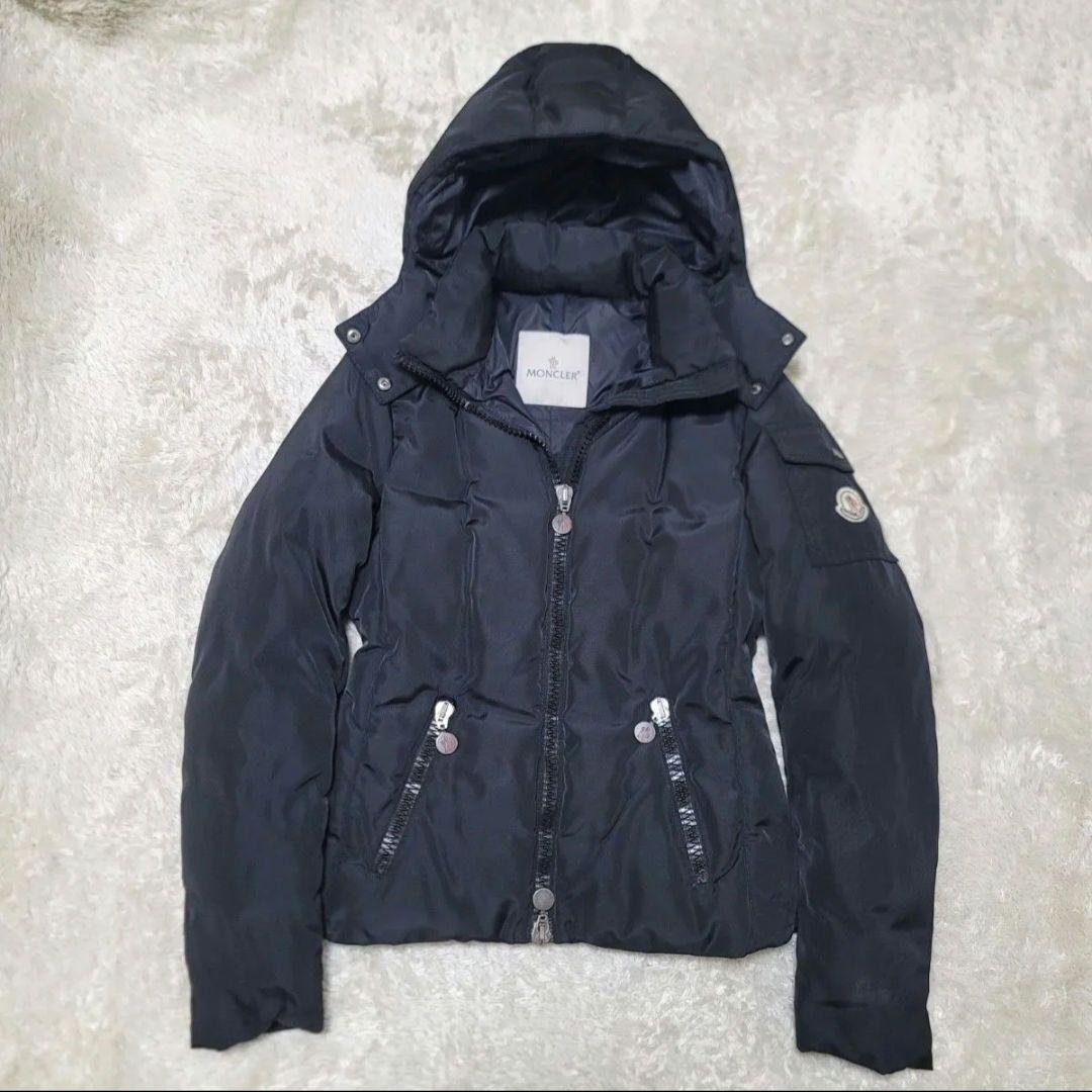 MONCLER　モンクレール　ダウンジャケット　ロゴワッペン　2way　ブラック