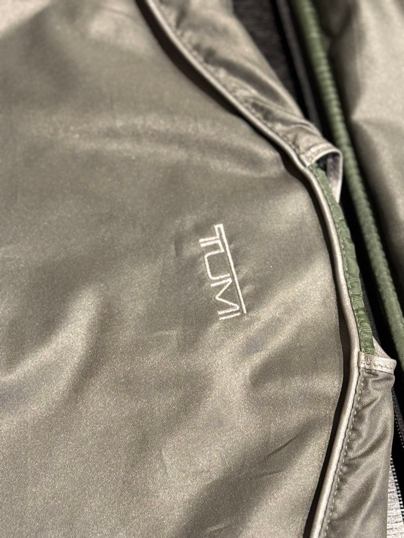 TUMI ブラック キャリーケース 23022D