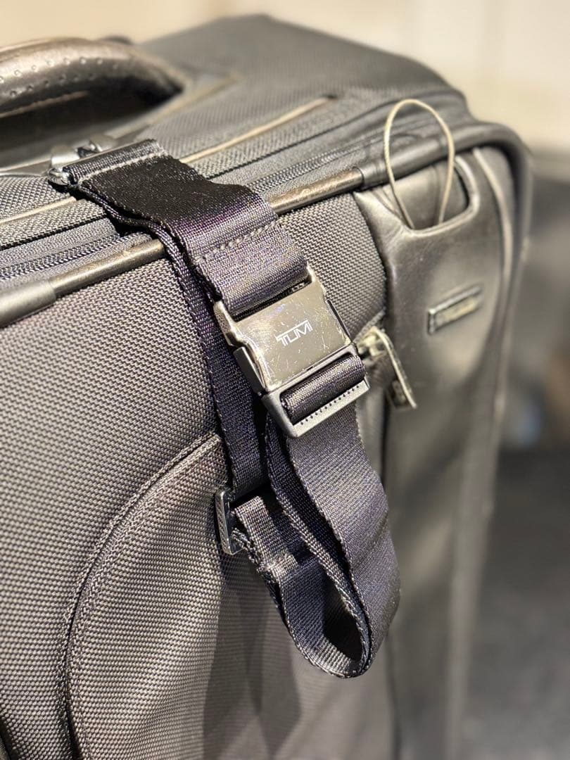 TUMI ブラック キャリーケース 23022D