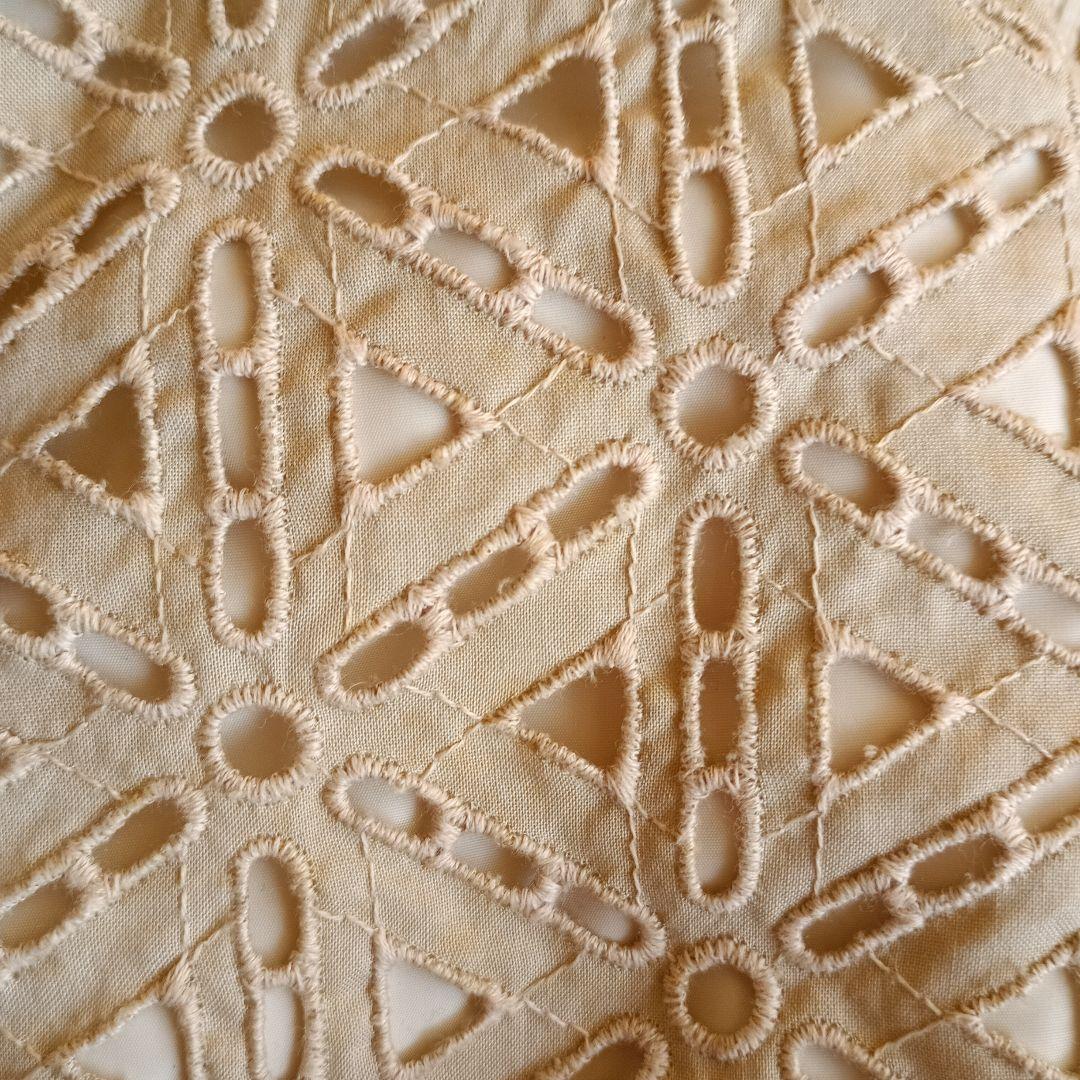 ベージュキルティングダウンロングコート