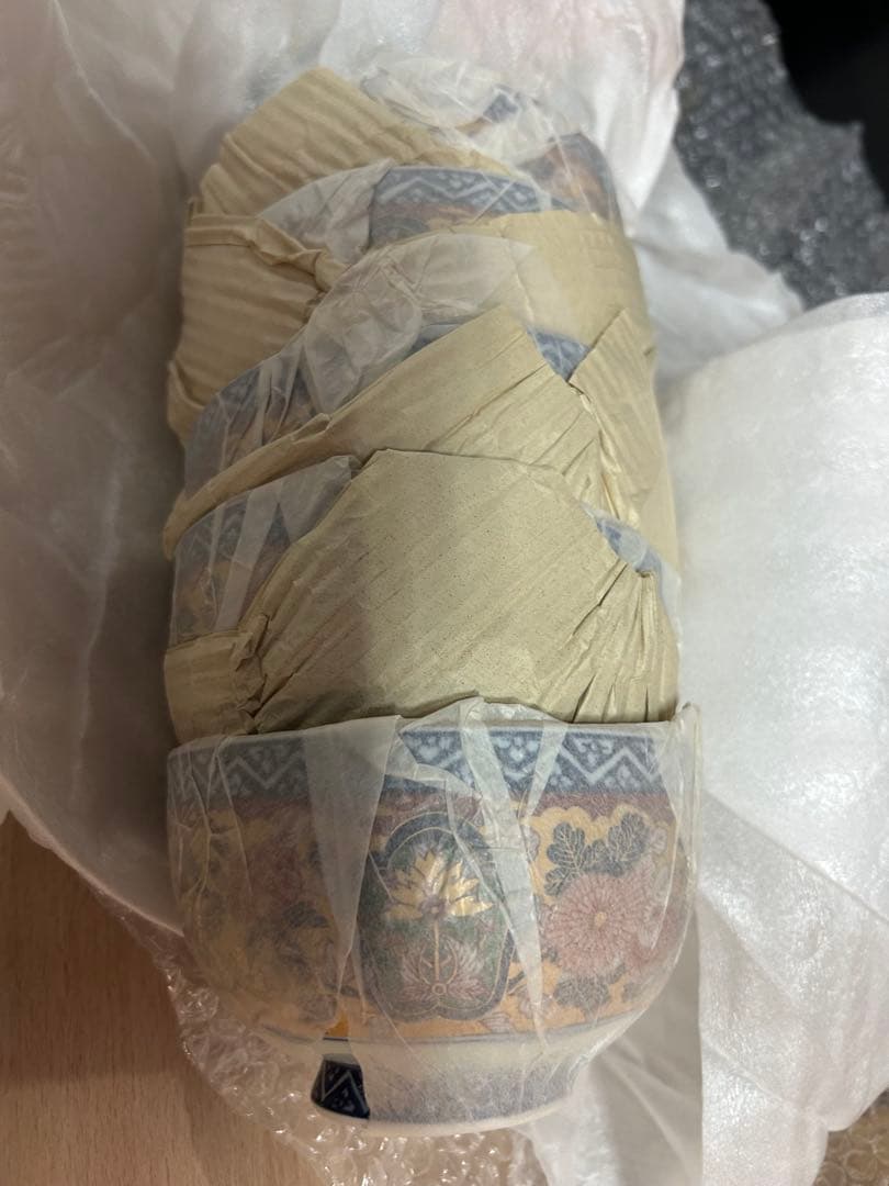 有田　日肥　其泉　極錦金彩　古伊万里蓋付碗5客　未使用