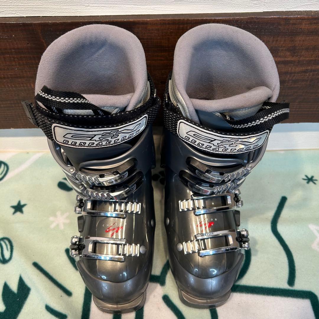 ◇売約済◇ KNEISSL BIGFOOT 64cm ブーツ　23〜23.5cm