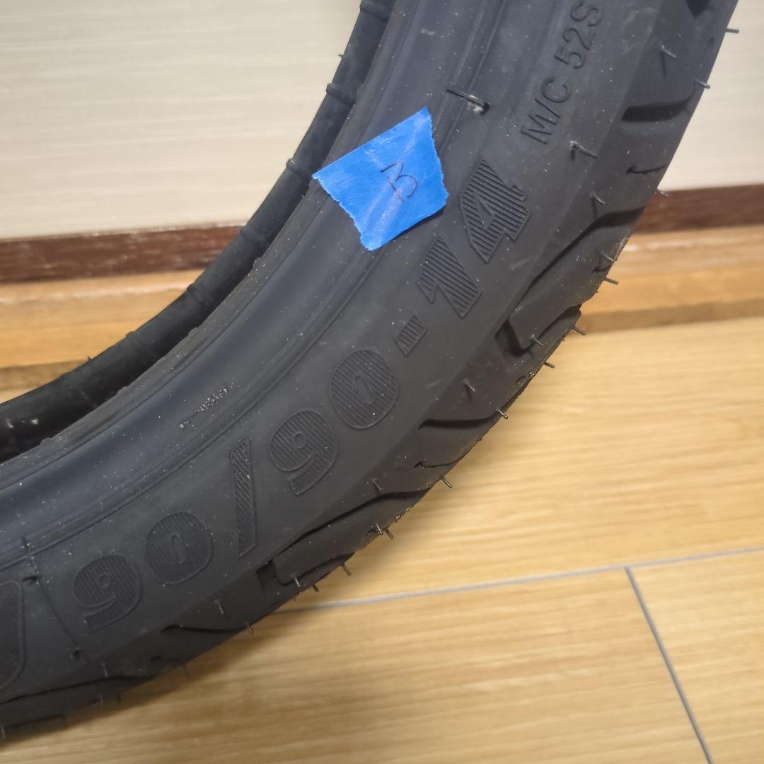 ミシュラン　中古バイクタイヤ2本　90/90-14M/C52SREINF