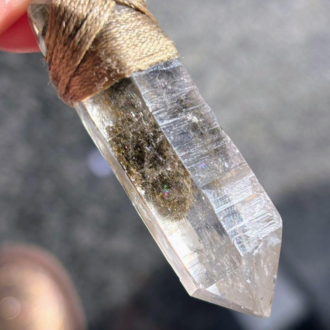 エンジェルレルムレイ✨クリスタルペンダント激レア 高波動石 高透明 虹入ガーデン