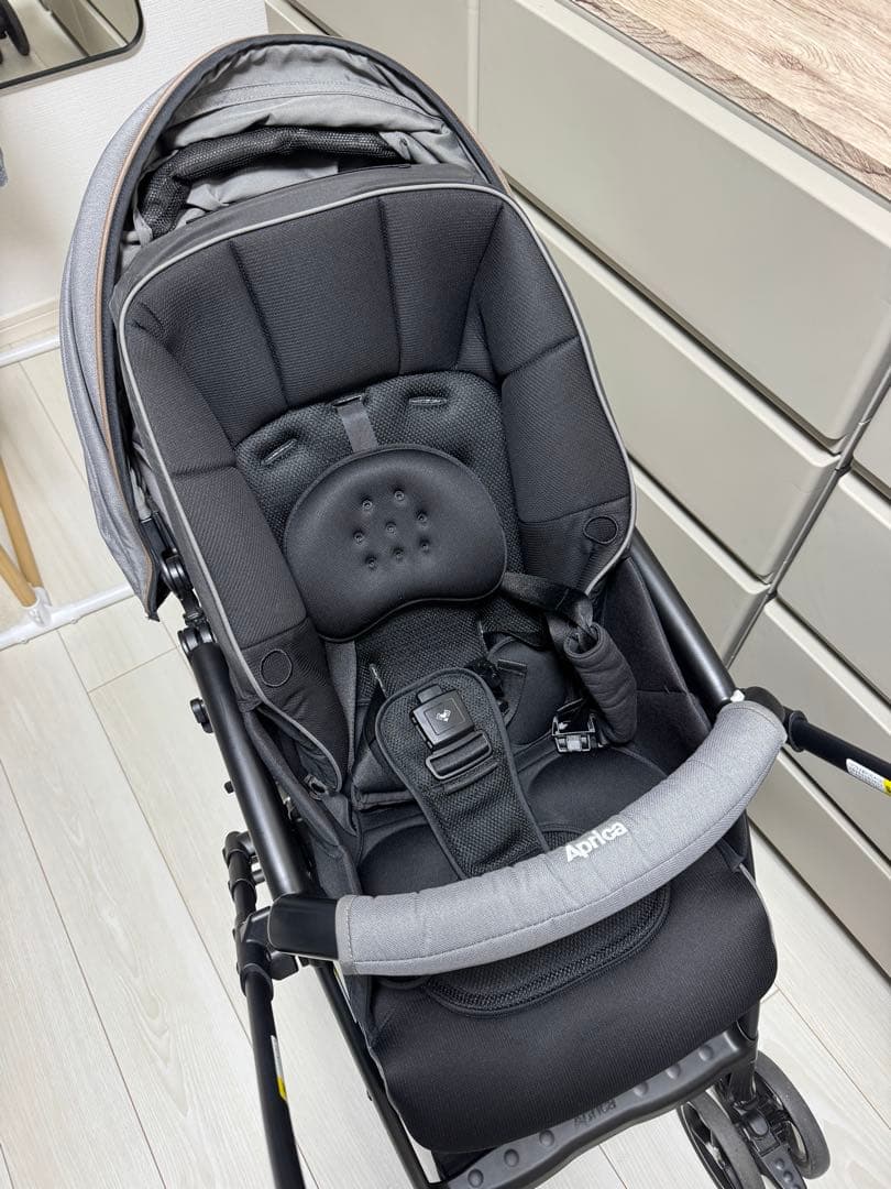 Aprica A型ベビーカー ラクーナクッションフリー AC 2182860