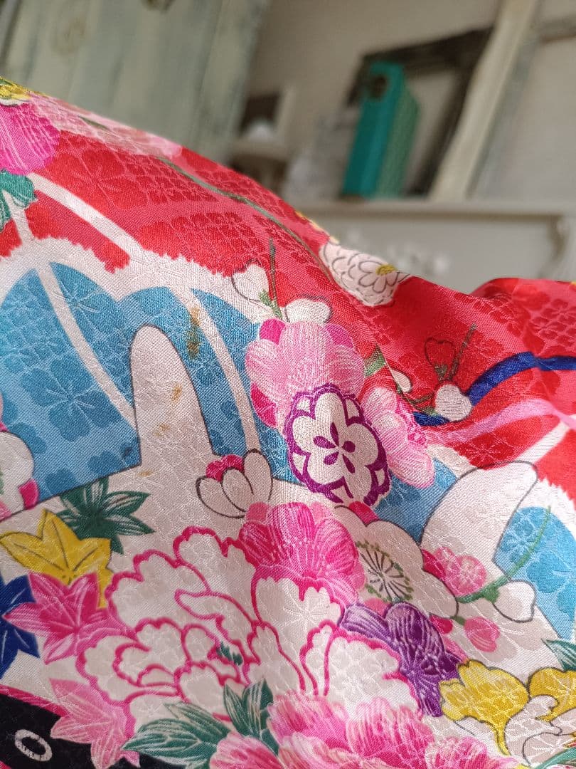 専用です☆アンティークカラフル模様の着物