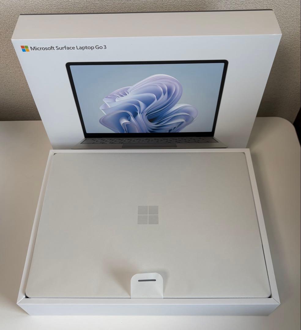 美品 Surface Laptop Go 3 バッテリー98%