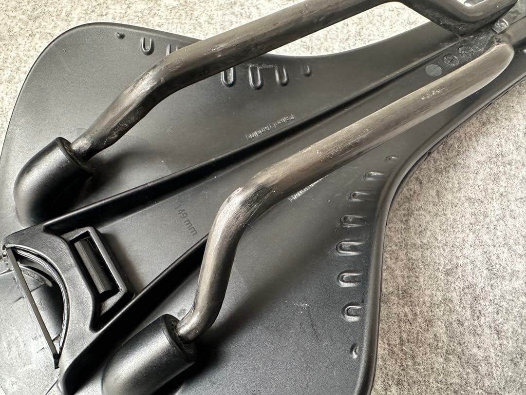 fizik フィジーク アンタレス VERSUS EVO R1 ADAPTIVE