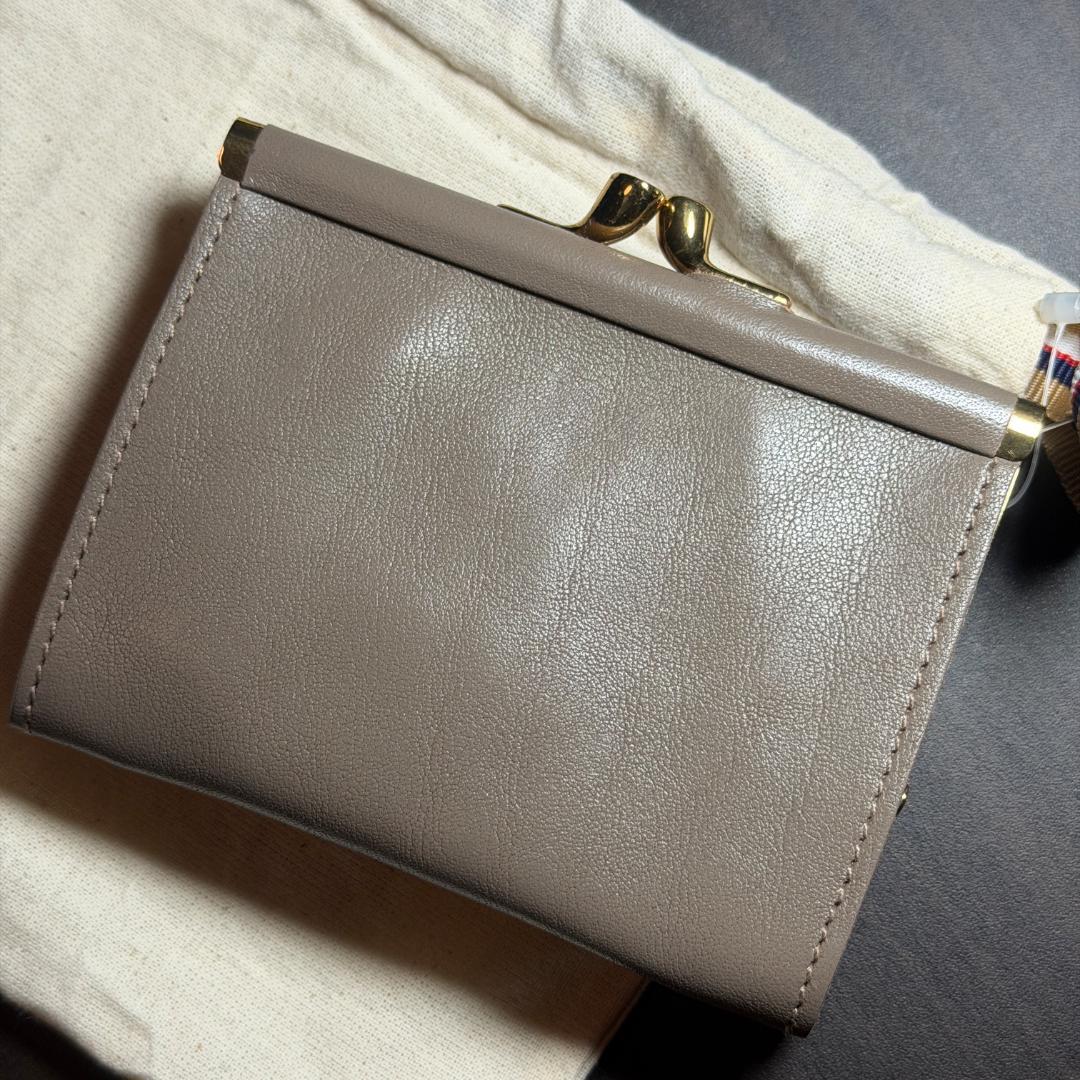 【新品未使用】イルビゾンテ 二つ折り がま口 財布 グレー