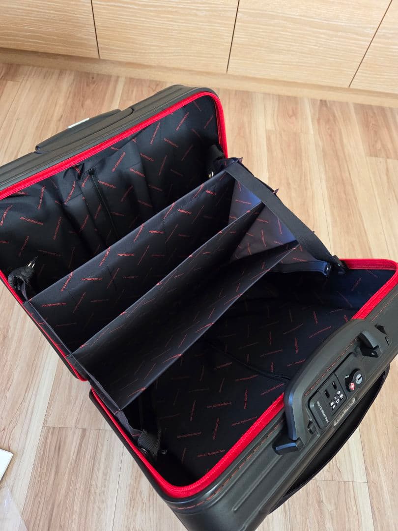 Porsche　リモア　 ブラック キャリーケース