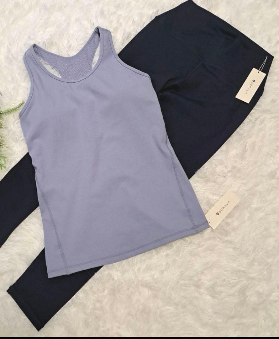 LAVA ヨガウェア Sセット（ウェアとレギンス）