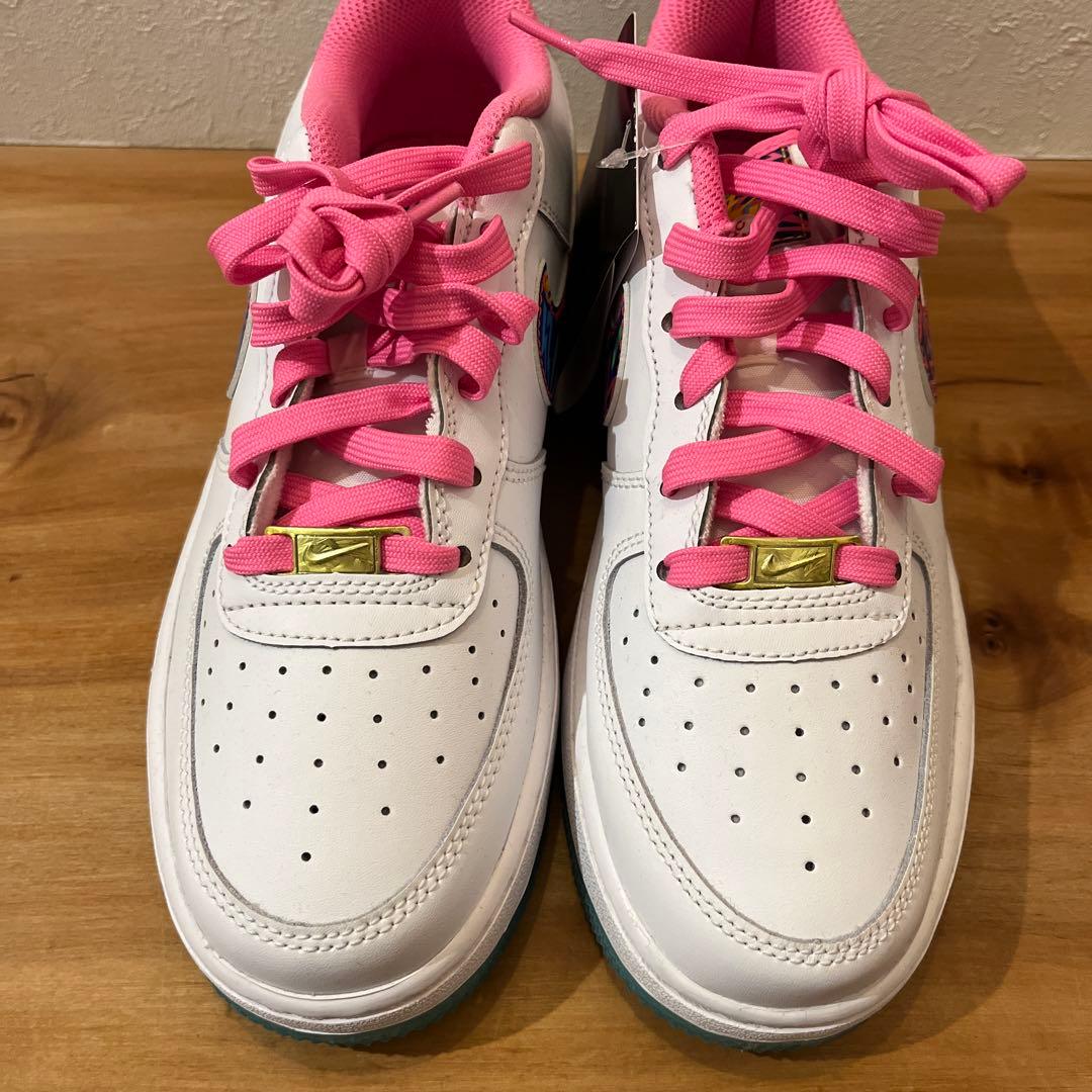 NIKE ナイキ　ウィメンズ エアフォース 1 ホワイト/ピンク