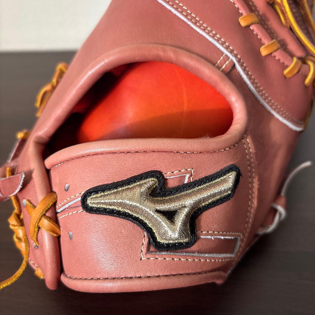 ミズノ　硬式用　グローバルエリート　ファーストミット　定価63,800円　グラブ