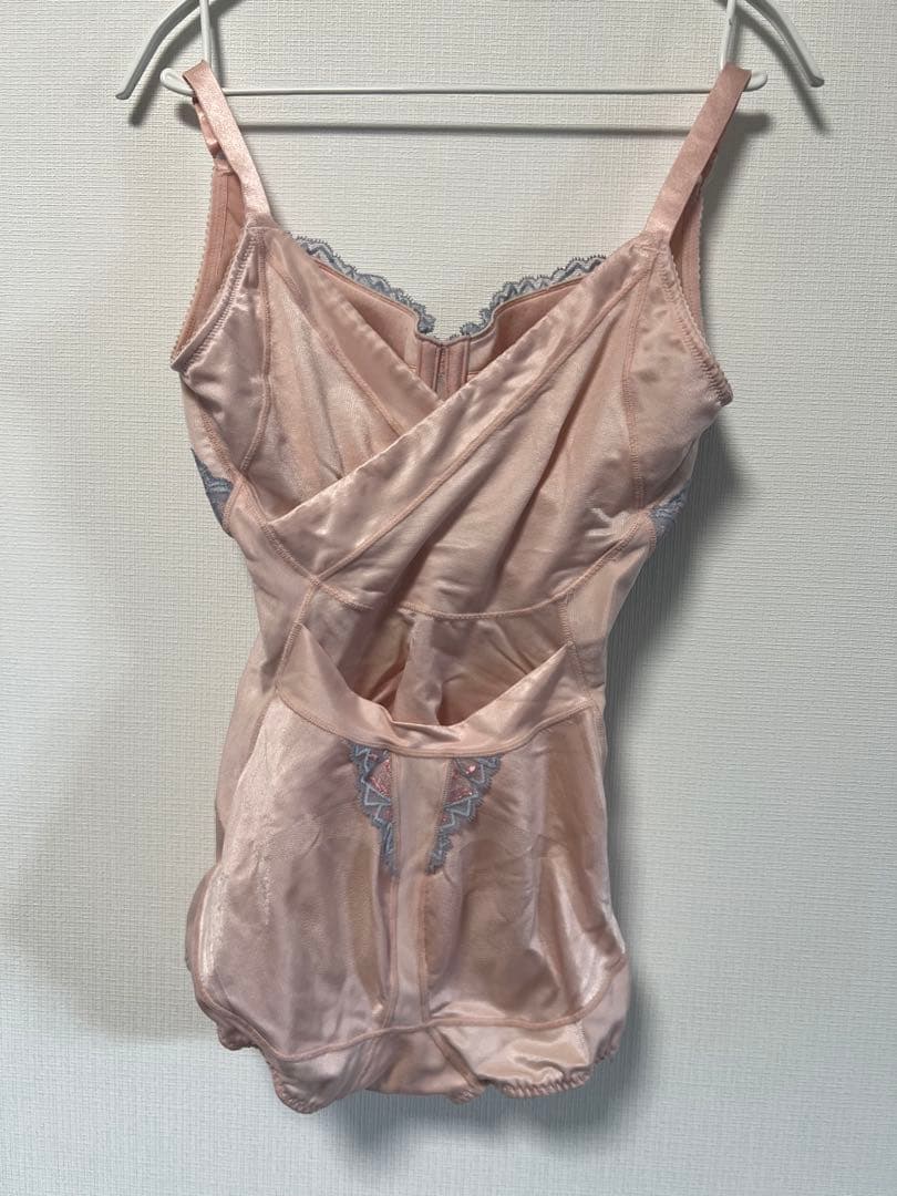 カーヴィシャスカレス　ボディスーツ D70M