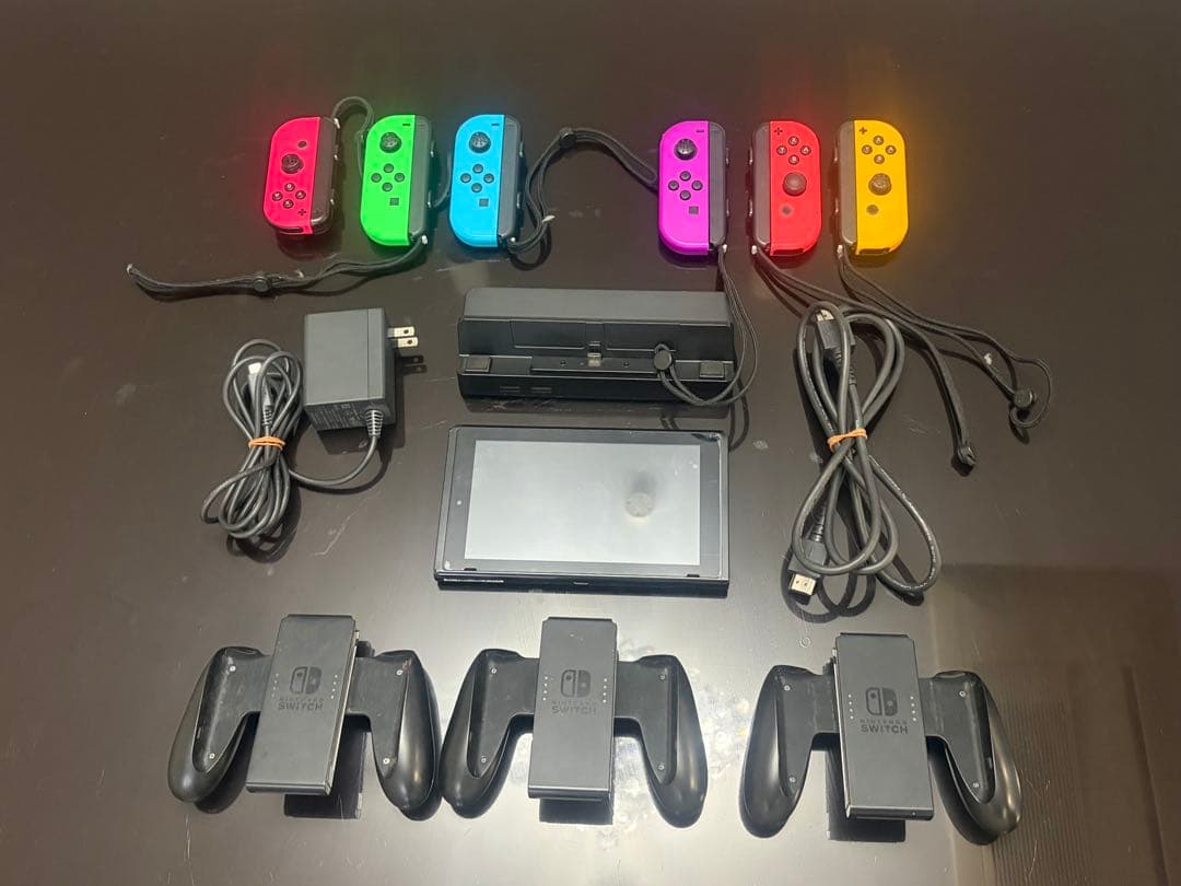 【中古】Nintendo Switch 本体セット おまけ付き