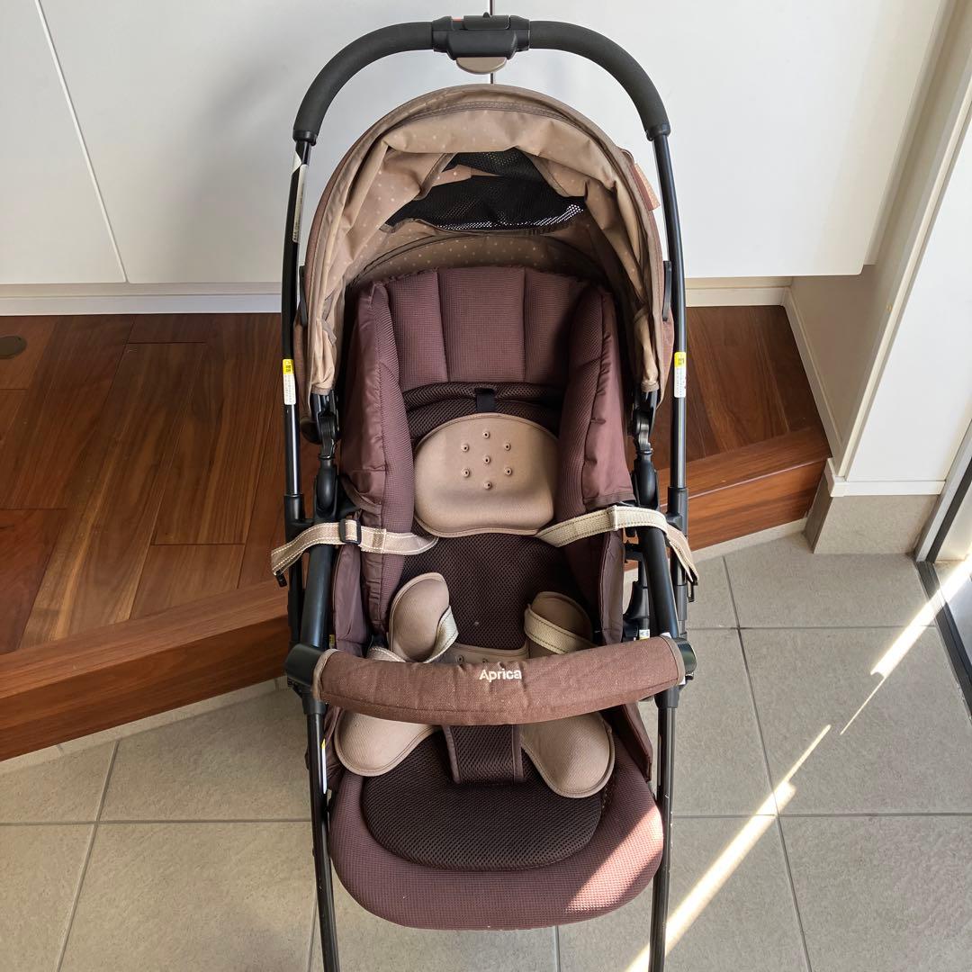Aprica ベビーカー ブラウン