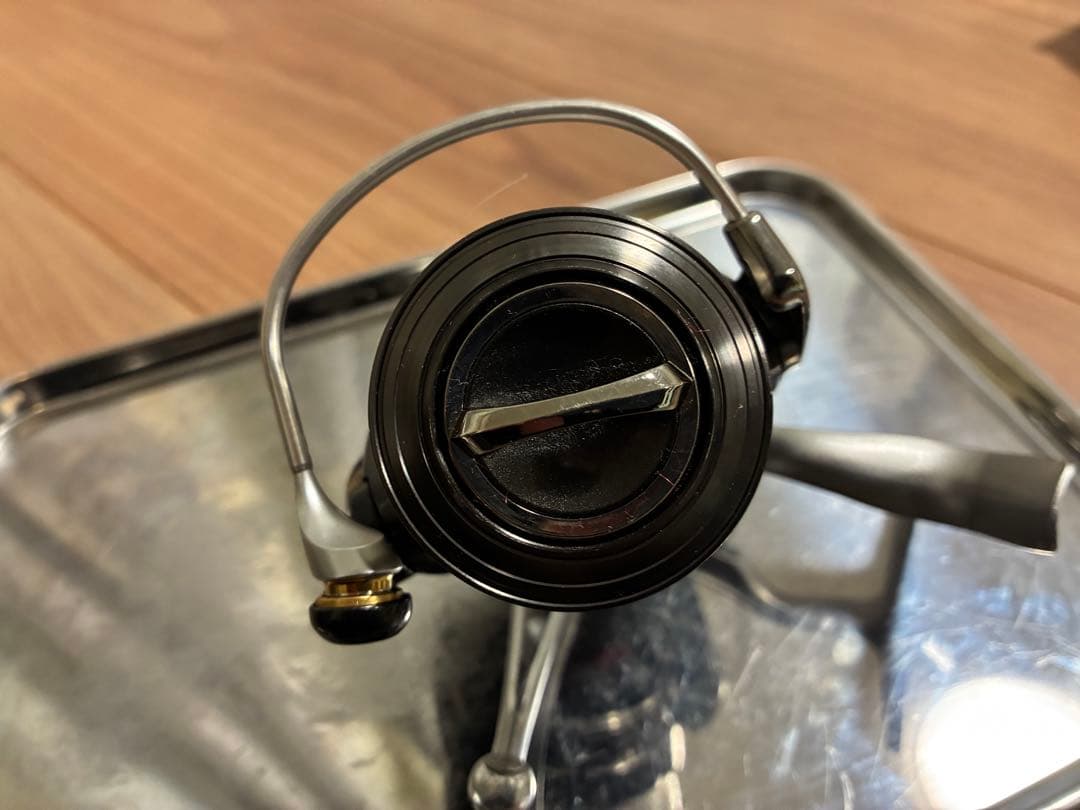 専用　ダイワ IGNIS 2505 スピニングリール