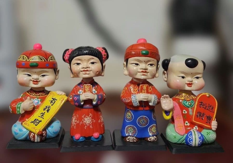 中国風 子供の陶器置物 4点セット