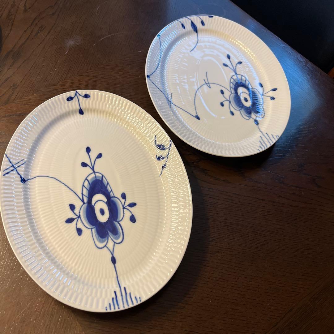 ロイヤルコペンハーゲン　ブルーフルーテッド メガ オーバル28 ディッシュ2枚