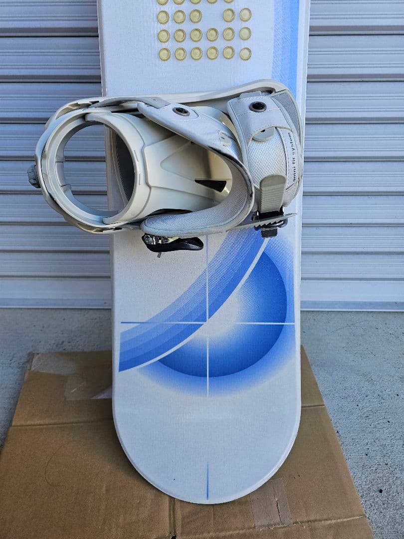 ナイトロのスノーボード/KissmarkのビンディングBURTONバッグ付き