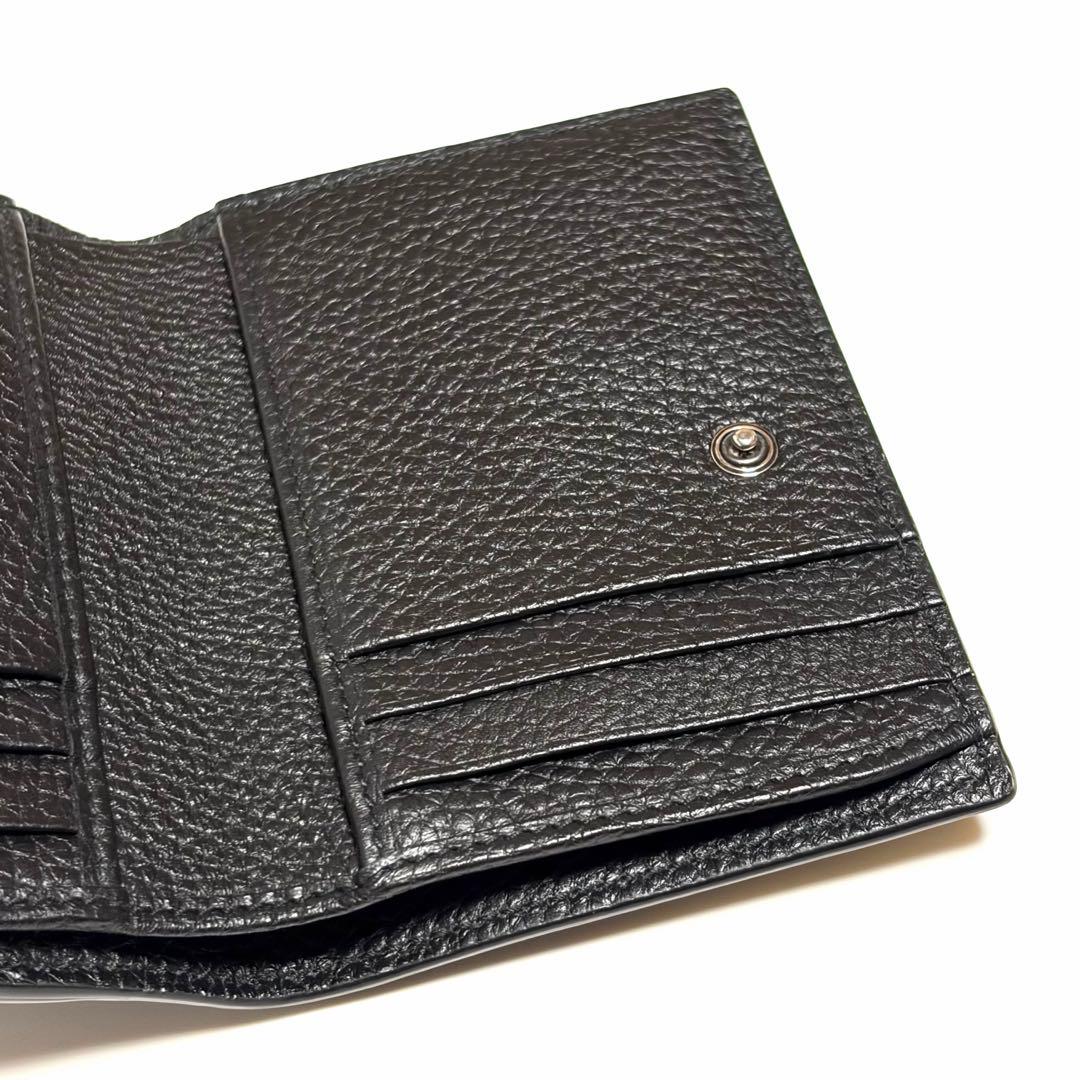 GUCCI 二つ折り財布 ブラック レザー シルバー 美品 未使用に近い 箱付き