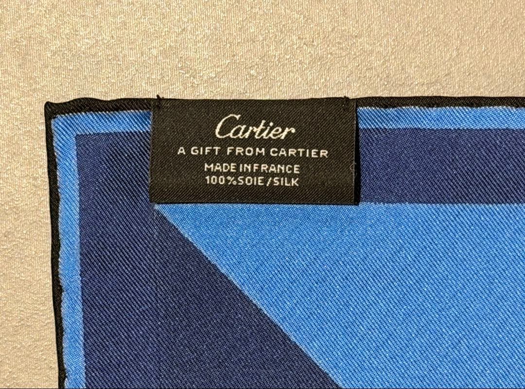 ［新品未使用］Cartierカルティエ シルクスカーフ （ブルー）