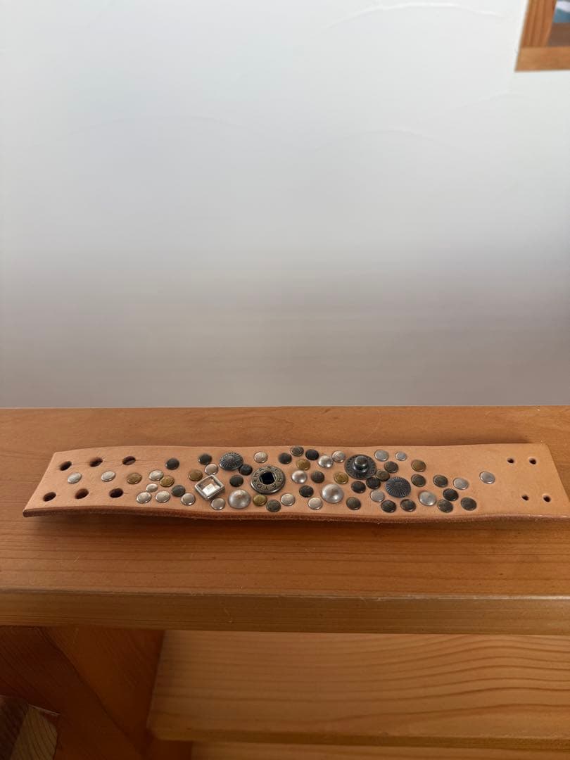 【激レア】最初期　レッドリーチュエ　レザー スタッズ　2本セット売り