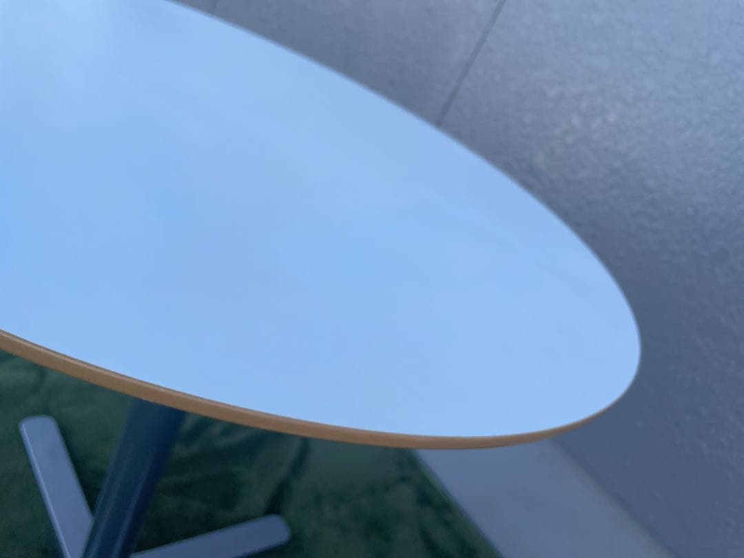 IKEA BILLSTA 丸テーブル