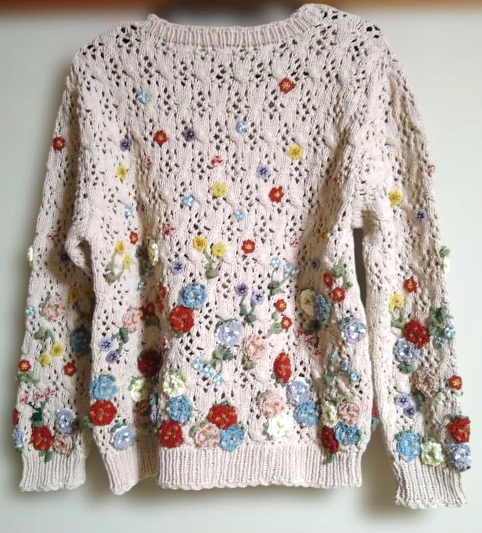 カラフル花モチーフピンクニットセーター カネコイサオ