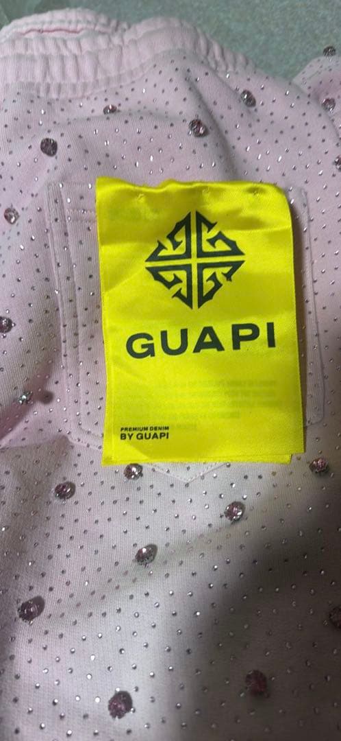 パンツ GUAPI 32