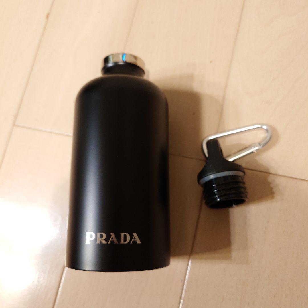 PRADA ステンレス水筒 ブラック カラビナ付き