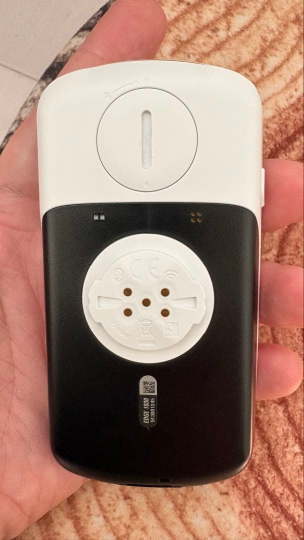 GARMIN EDGE 1030 サイクルコンピューター 本体 (ジャンク扱い)