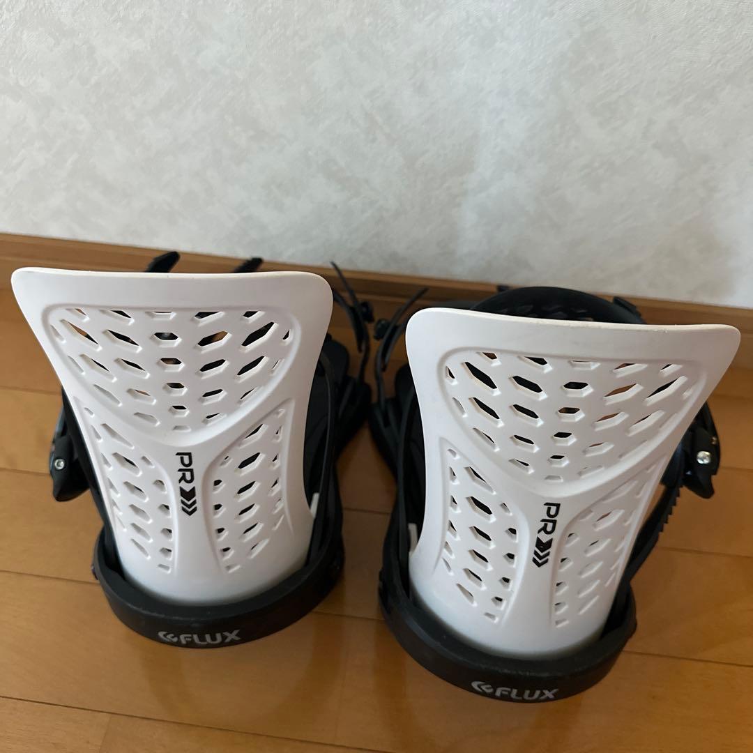 最終価格FLUX PR スノーボードビンディング ホワイト/ブラック