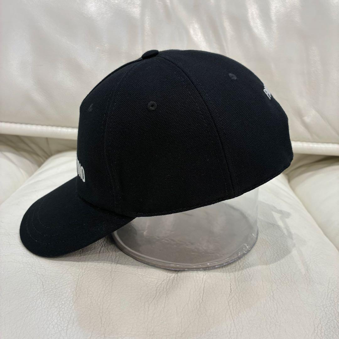 VALENTINO ヴァレンティノ　キャップ