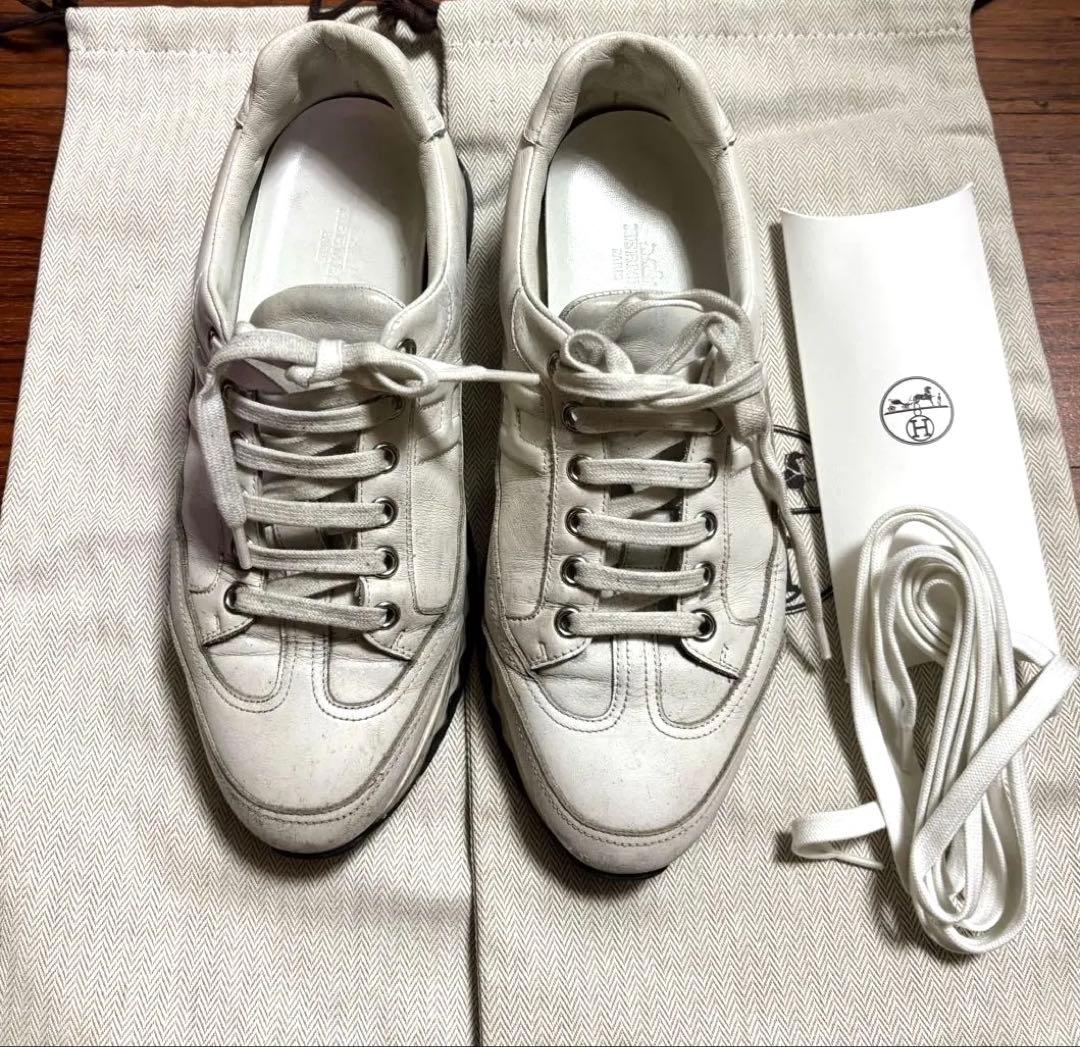 エルメス ホワイト　レザースニーカー　新品替え紐付き　布袋付き7.5