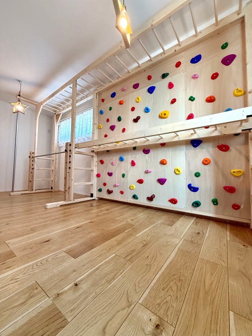 うんてい　大型遊具　室内うんてい　ボルダリング　鉄棒