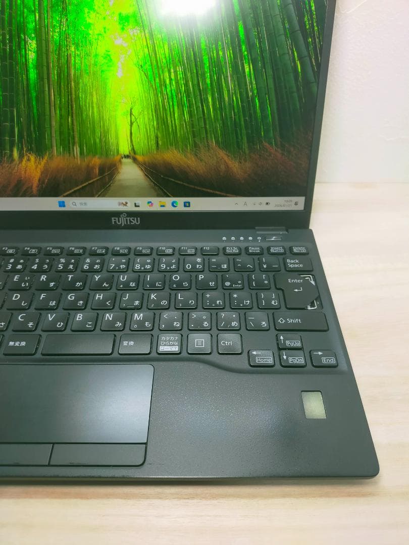 【早い者勝ち】LIFEBOOK　U9311/F 軽量モバイルノート
