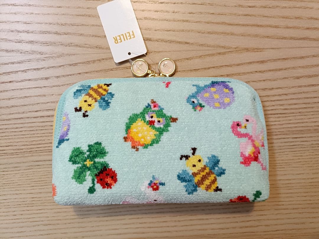 ＼週末セール／【新品未使用】FEILER×神崎恵さん　便利ポーチ　ペールグリーン