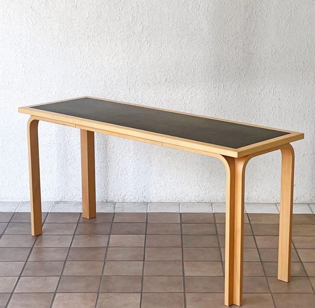 Magnus Olsen マグナスオルセン テーブル デスク ビーチ材リノリウム