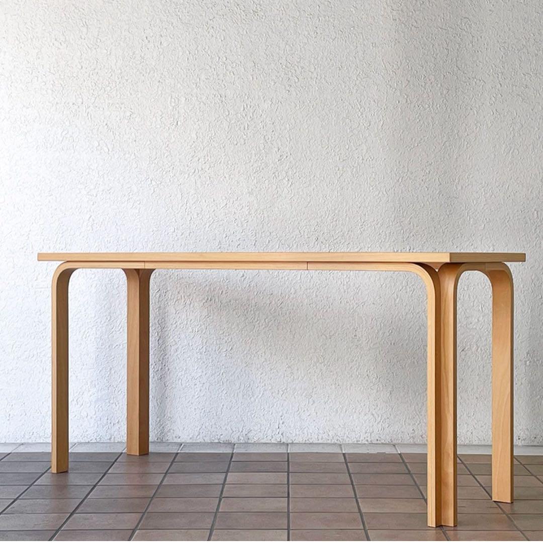 Magnus Olsen マグナスオルセン テーブル デスク ビーチ材リノリウム