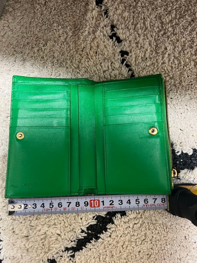 BOTTEGA VENETA グリーン 二つ折り財布