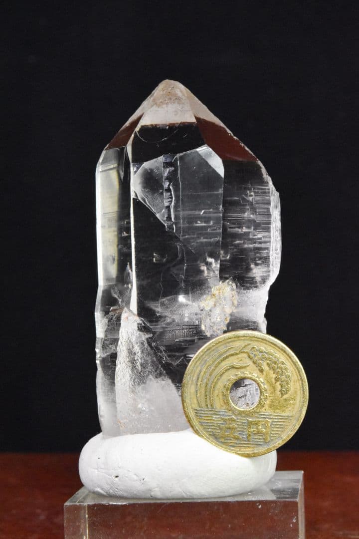 カイラス産 高品質 ライトスモーキークリアポイント