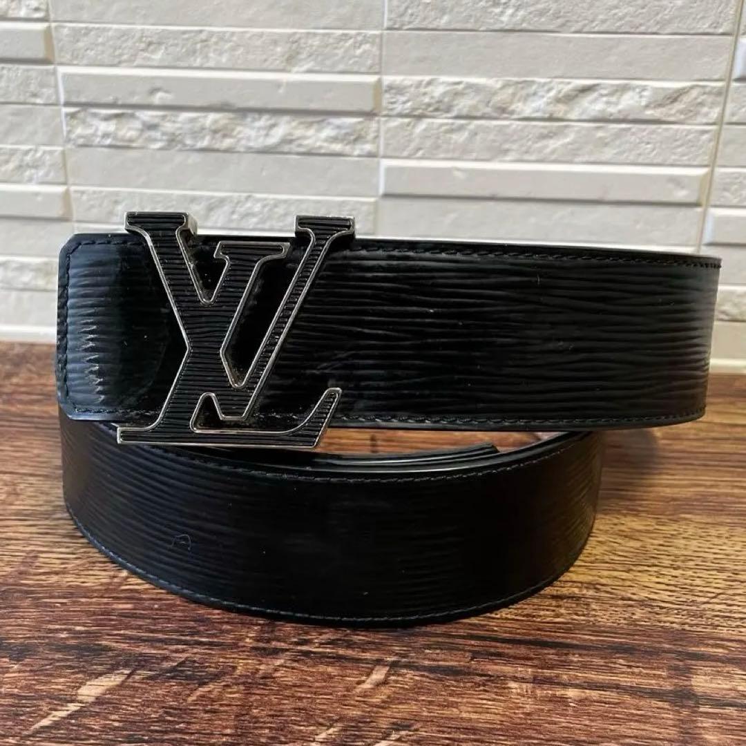 ルイヴィトン エピ レザー LV バックル ベルト ブラック 黒.