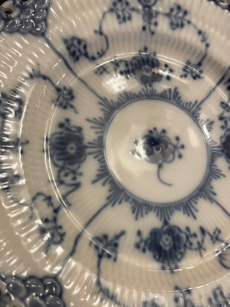 ロイヤルコペンハーゲン ブルーフルーテッド フルレース プレート 15cm